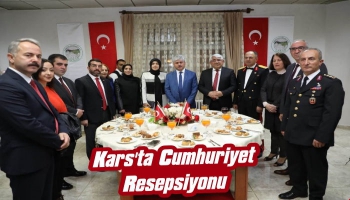 Kars'ta Cumhuriyet Bayramı Resepsiyonu
