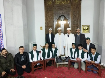 Kars'ta Liseli Gençlerden Kandil Programı
