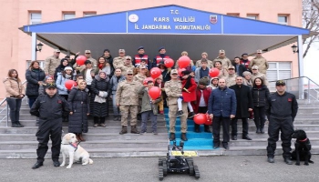 Kars'ta Jandarmaya Çok Özel Ziyaret