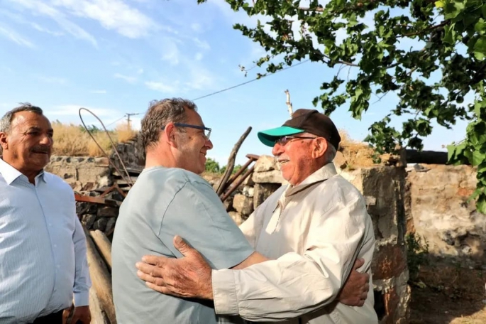 Vali Polat Esen kent Köyünde