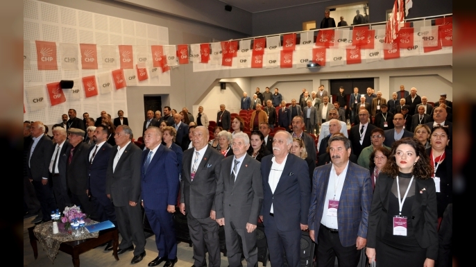 Kars'ta CHP sandık başına gitti