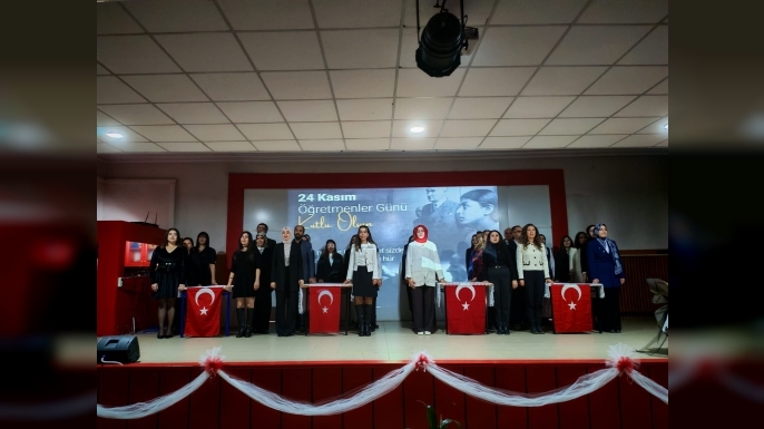 Kağızman'da Öğretmenler Günü Kutlandı
