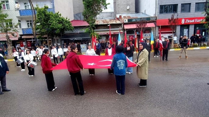 KAĞIZMAN'DA 19 MAYIS BAYRAMI TÖRENLE KUTLADI,