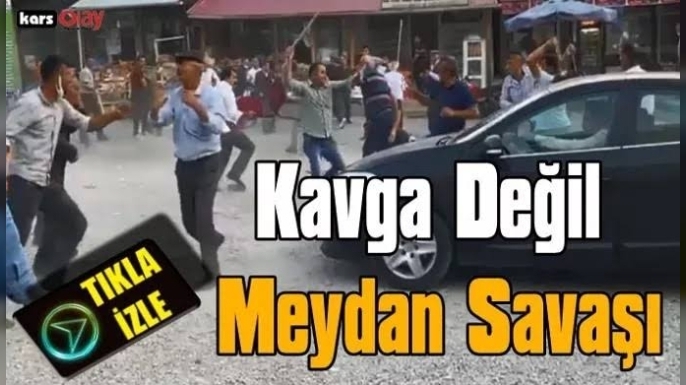KARS’TA MEYDAN MUHAREBESİ GİBİ KAVGA: 17 YARALI