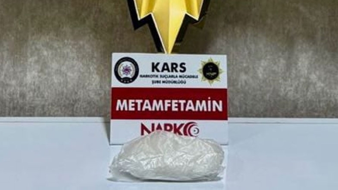 Kars’ta Onlarca Gram Metamfetamin Ele Geçirildi