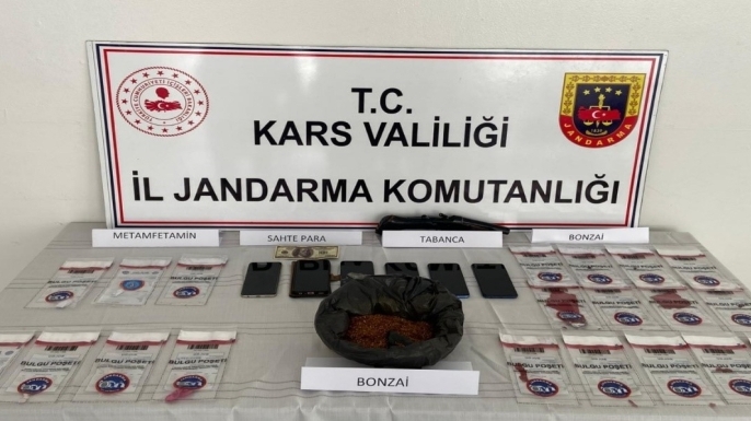 Kars'ta uyuşturucu operasyonu: 7 tutuklama