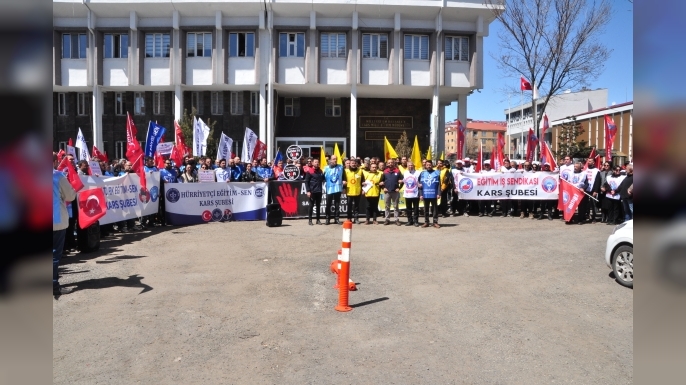 Sendikalardan eğitimde şiddete tepki